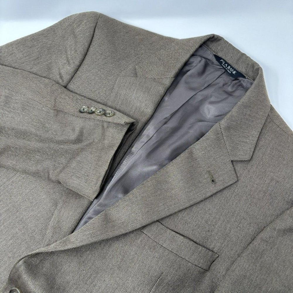JoS A Bank Blazer Men's 42R Brown Herringbone Silk Blend Sport Coat Jacket‎